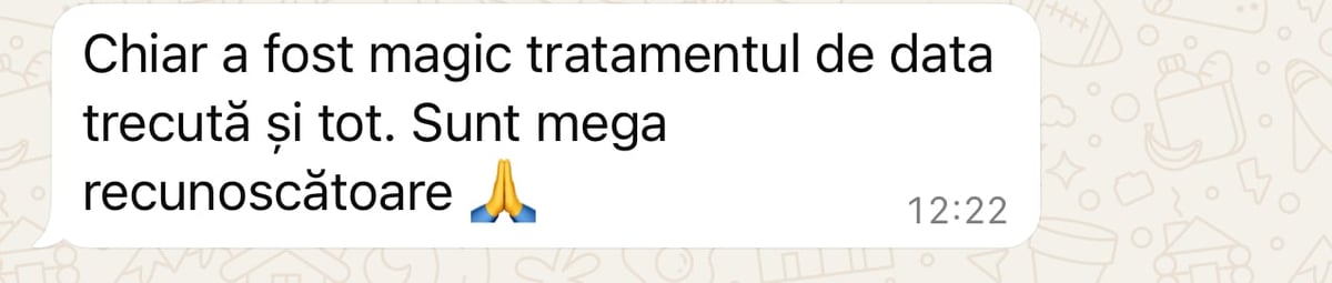 Screenshot of a Romanian language message on WhatsApp sent at 12:22 with hands raised emoji